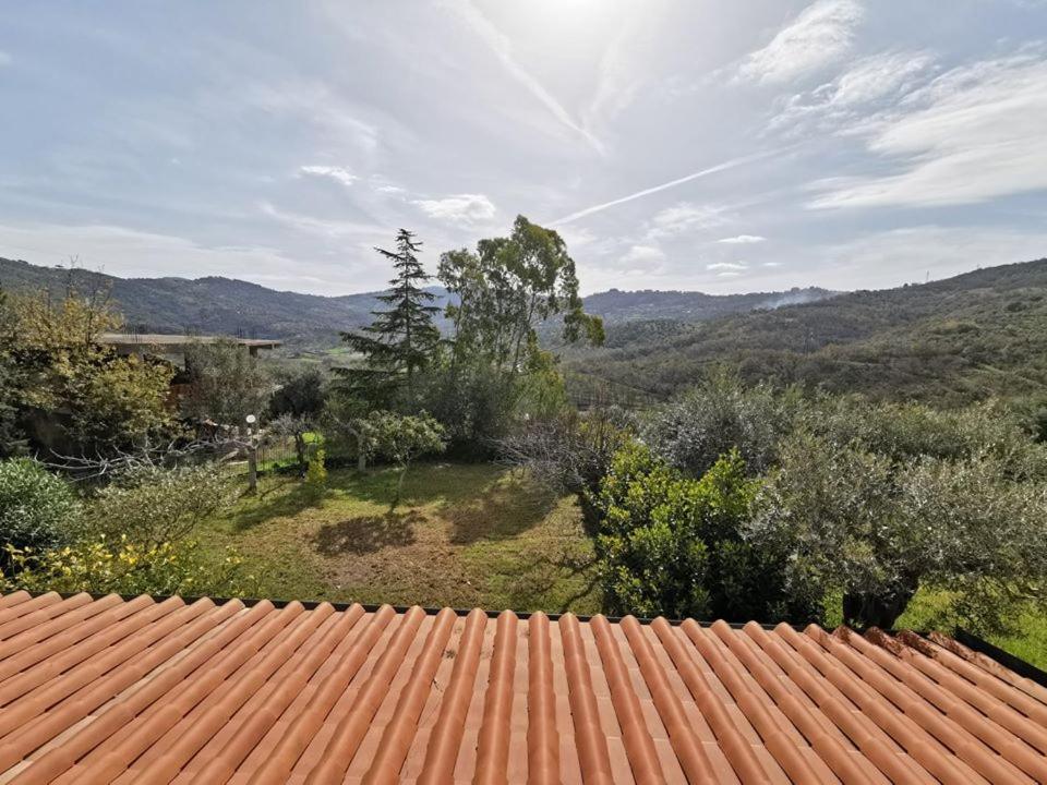 Bed & Breakfast Villa Flora Eredita Extérieur photo