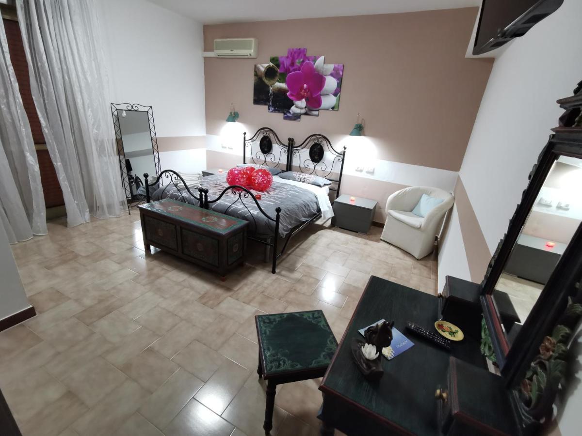 Bed & Breakfast Villa Flora Eredita Extérieur photo